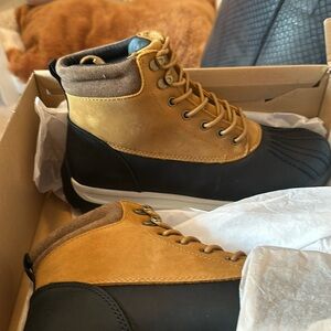 Huckberry Duck boot